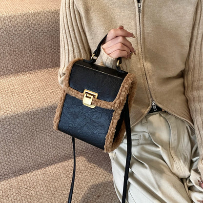 Fashion Small Totes Bag 2024 Trend PU Leather Shoulder Bags for Women Cute Short Handle Crossbody Phone Bag Luxury Fur Handbags