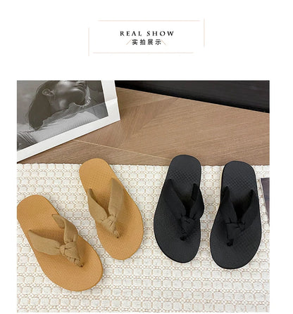 2025 new women's flip-flops, summer fashion, versatile, flip-flops, anti-slip flat beach slippers for women
