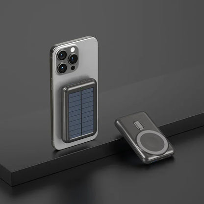 2025 15W Solar Magnetic Power Bank 20000mAh, Wireless Fast Charging USB-C, PD20W Fast Charge, Portable Solar Charger for Phones