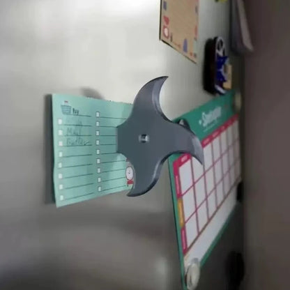 Funny Knife Magnetic Fridge Stickers, 3D Fun Axe Fridge Magnet, Novelty Home Decor Gifts, Eye-Catching Fridge For Iron Surface