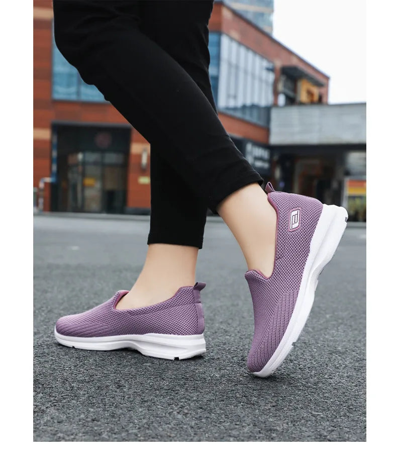 Women Vulcanized Shoes High Quality Sneakers Slip on Flats Men Loafers Breathable Mesh Walking Sneakers Women Sneakers