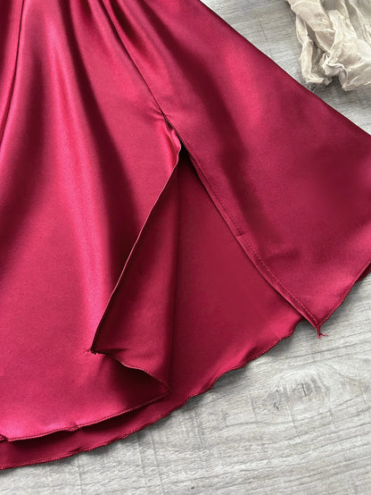 The latest women's satin nightdress V-neck with lace slit design comfortable sexy ladies pajamas