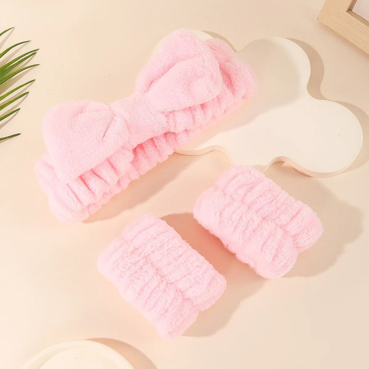 20pcs/ Pink facial cleansing tool set, a professional facial cleansing and care tool set, suitable for normal skin type