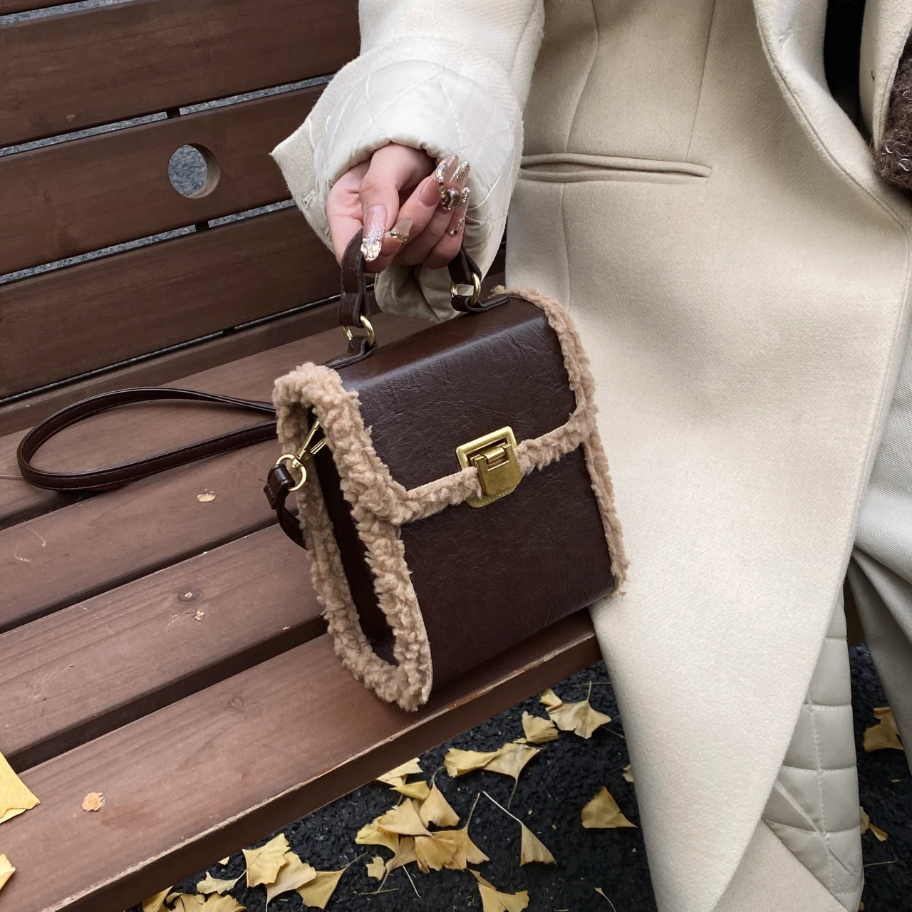 Fashion Small Totes Bag 2024 Trend PU Leather Shoulder Bags for Women Cute Short Handle Crossbody Phone Bag Luxury Fur Handbags