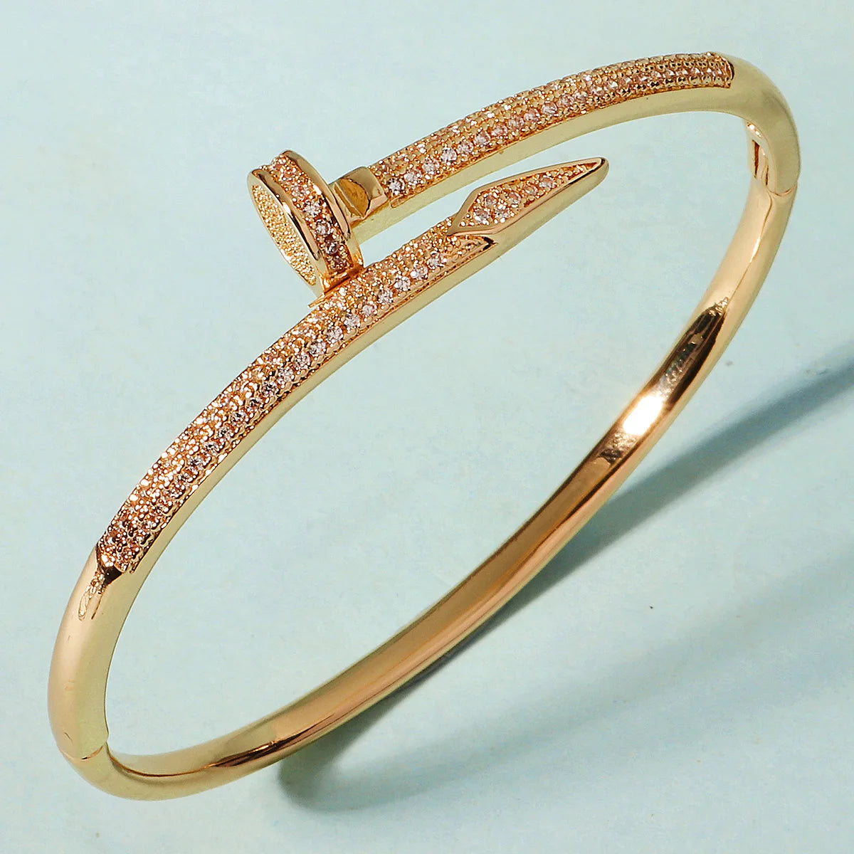 Classic Stainless Steel Woman's Nail Bracelet Europe and the United States Popular Bracelets Sparkling Zircon Bangle As A Gift