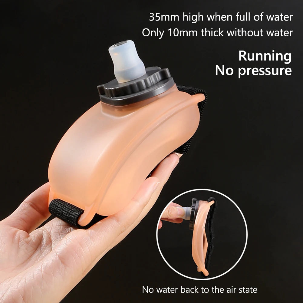 200ml Wrist Water Bottle Silicone Water Bottle Lightweight Sports Water Bottle Wrist Hydration Tool for Marathon Mountaineering