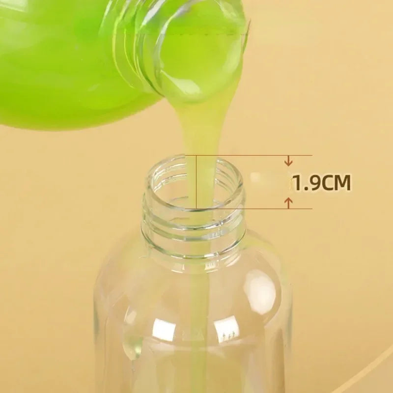 Plastic Refillable Pump Bottle with Lotion Pump Dispenser For Lotions Shampoo Cleaning Products Aromatherapy