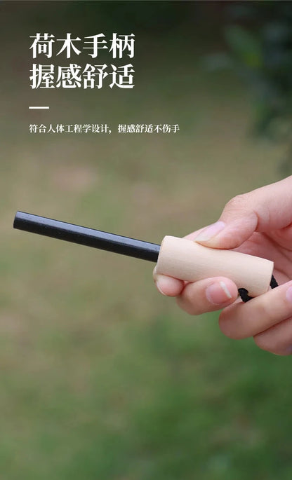 Outdoor flint camping equipment, wilderness survival tools, firearms, round wooden handles, torches, cigarette accessories tool