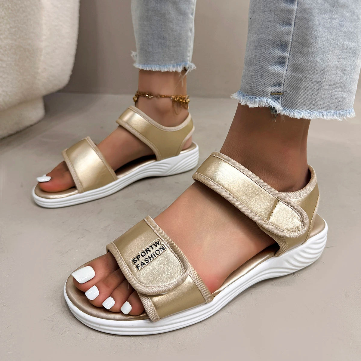 2025 New Summer Sandals Travel Women Shoes New Sandal Sole Sandal Ladies Outdoor Beach Slippers Platform Sandals for Women