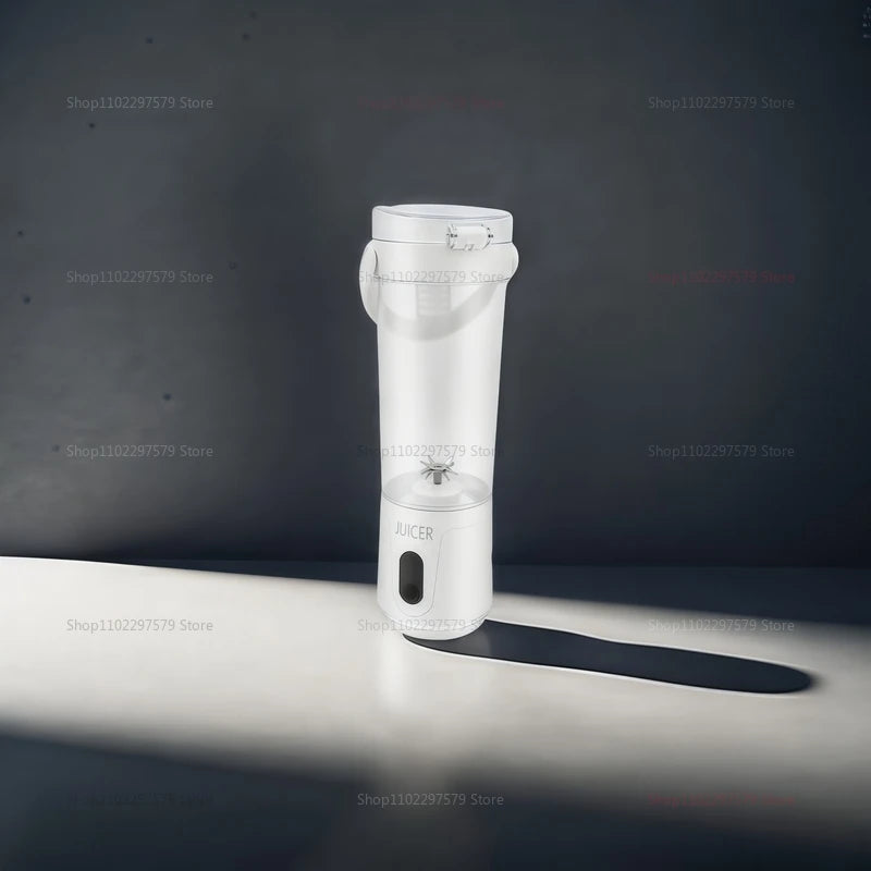 Portable Blender 4000mAh 600ML USB Rechargeable Electric Juicer for Smoothies Personal Fruit Mixer Compact Outdoor Fruit Blender