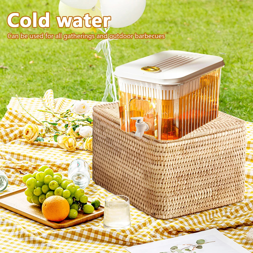 5L Jug Beverage Gallon Detachable Base Portable Juice Jug Cold Kettle with Faucet Water Dispenser Jug for Parties and Daily Use