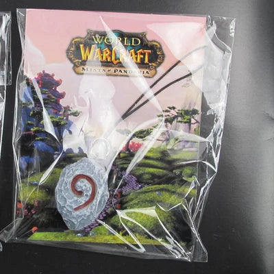 Hearthstone Keychain Game WOW Key rings Lovers Pendants 2 colors for gifts