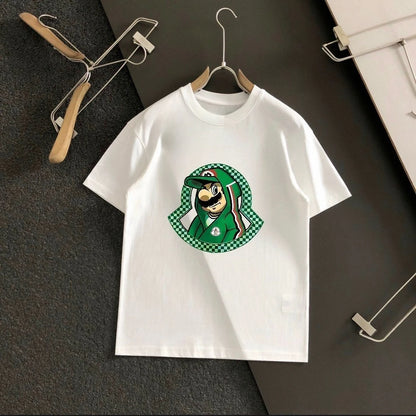 2025The Fashion Trends for Men and Women Include Casual Sportswear T-shirts Cotton Comfort and Luxury on The Streets of Harajuku