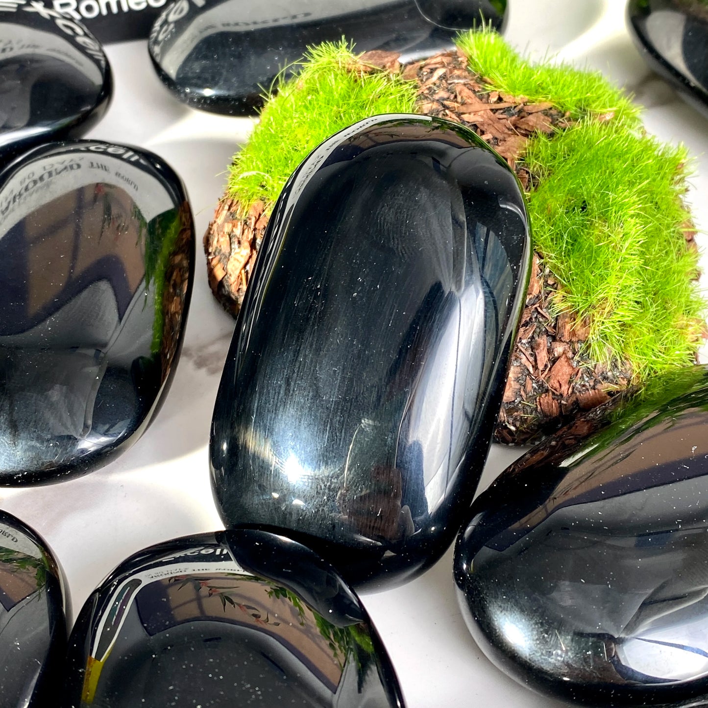 1PC High Quality Obsidian Palm Natural Crystal Palm,Gemstone Jewelry,Glitter, Healing crystal, Birthday gift