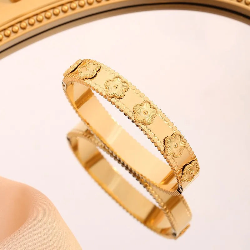 RAKOL Miniamlist 316L 18k Gold Plated Flower Bracelet Plum Blossom Cuban Chain Bracelets For Women Daily Workday Jewelry Gift