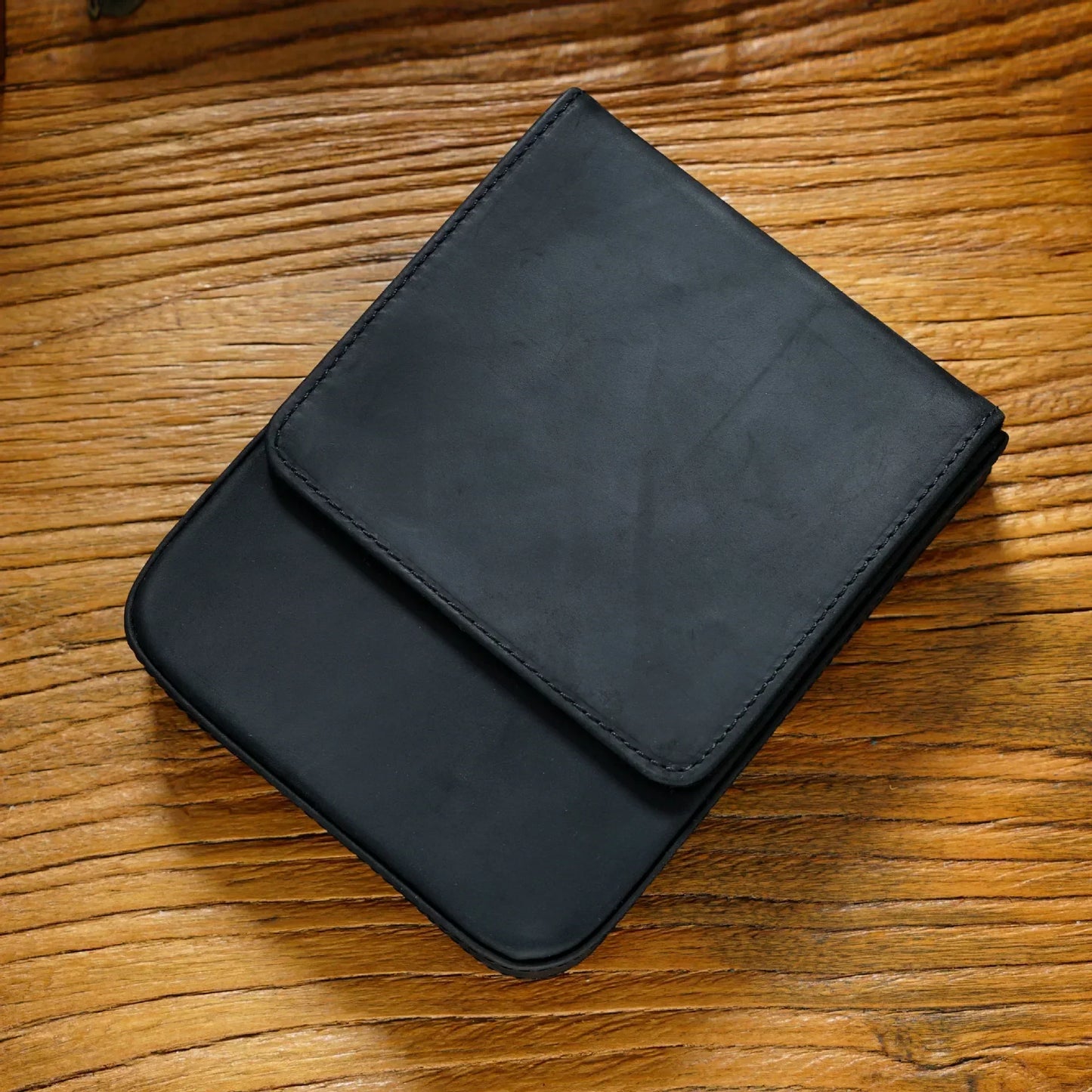 Crazy Horse Leather Pen Box Handmade Magnetic Drawer Style Student Pen Bag Storage Box Office Student Supplies