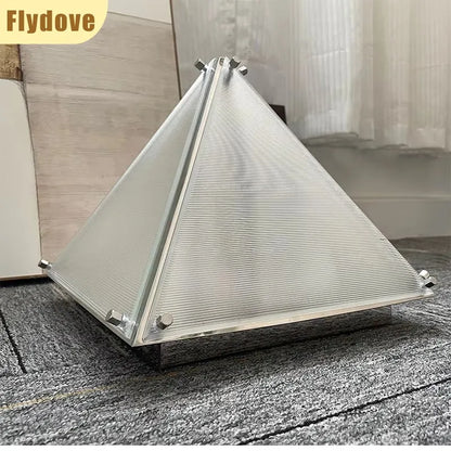 Bedroom Bedside Decorative Art Lamp Pyramid Living Room Floor Lamp Designer Light and Shadow Study Atmosphere Glass Desk Lamp