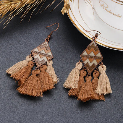 Bohemian Brown Geometric Fringe Earrings for Women Vintage Hollow Flower Beads Tassel Earrings Girls Party Jewelry Gifts