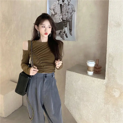 Women's T Shirts Off Shoulder Tees Sexy Plain Slim Black 2024 Tshirts 2000s Trend Female Tops Cool Wholesale Clothes Alt New In