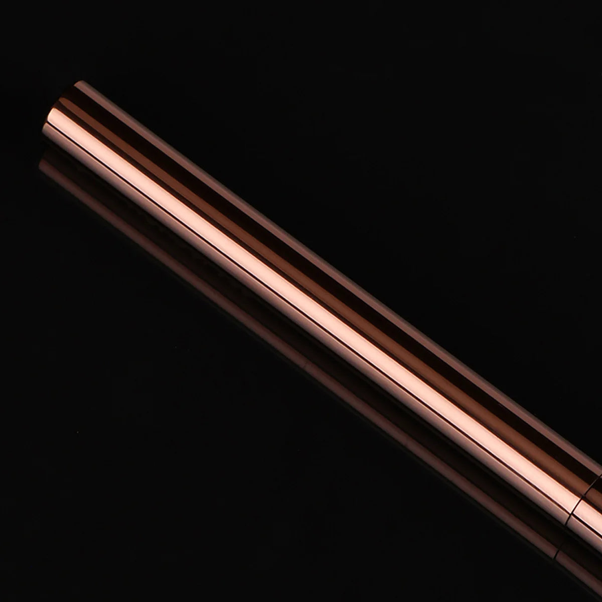 Eyeshadow Brush, Vegan Makeup Tool, For Precision Application and Flawless Blending, Contouring & Defining