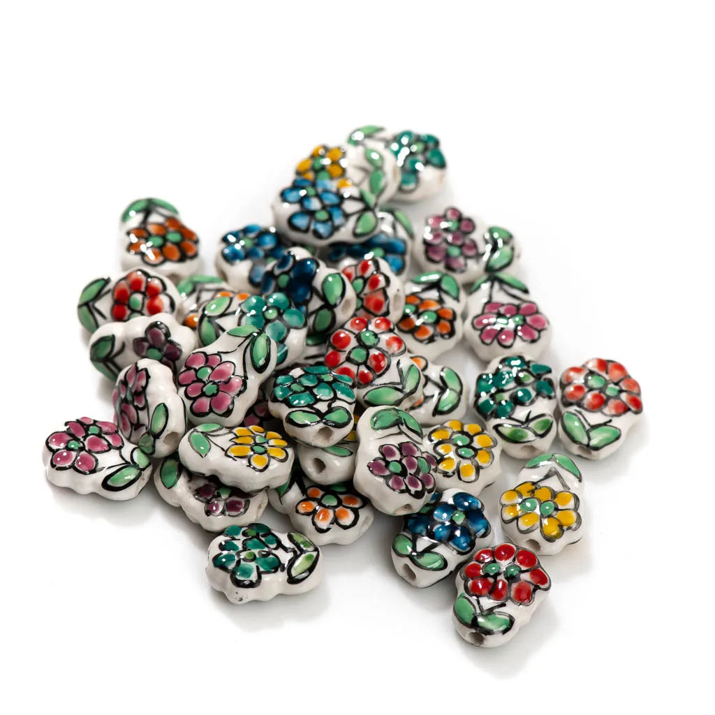 5pcs Artisan Hand-Painted Ceramic Beads Featuring Delicate Multi-Colored Floral Motifs Z717