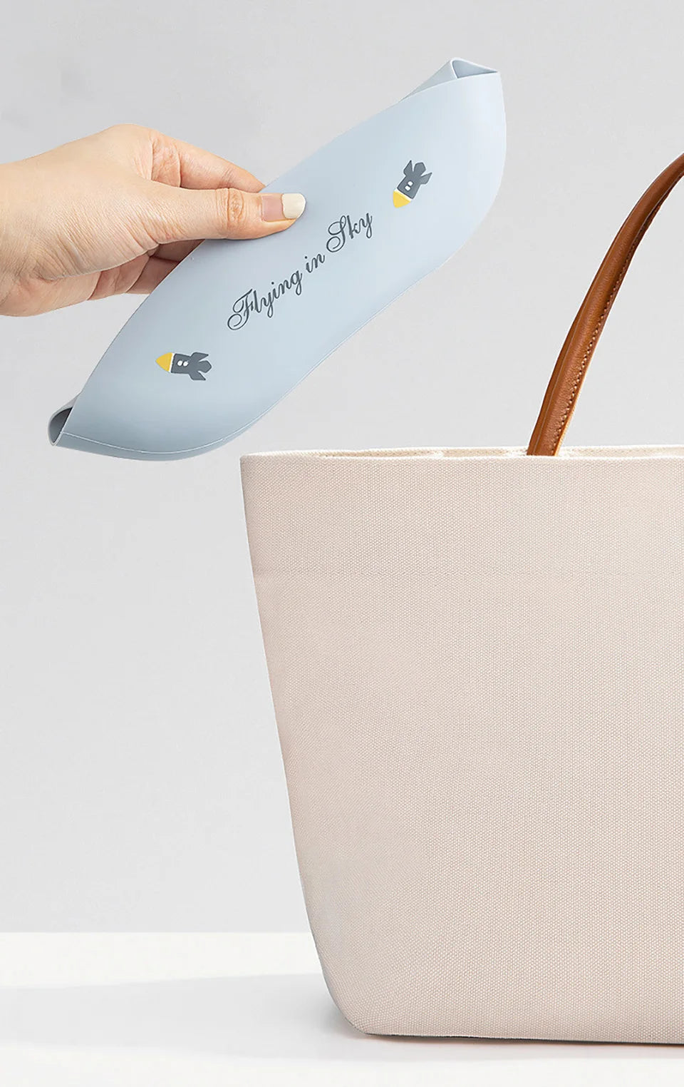 Waterproof Bibs For Kids Feeding Baby Eating Stuff Soft Silicone Babeast Cartoon Printed Adjustable Baby Tasting Feeding Bibs