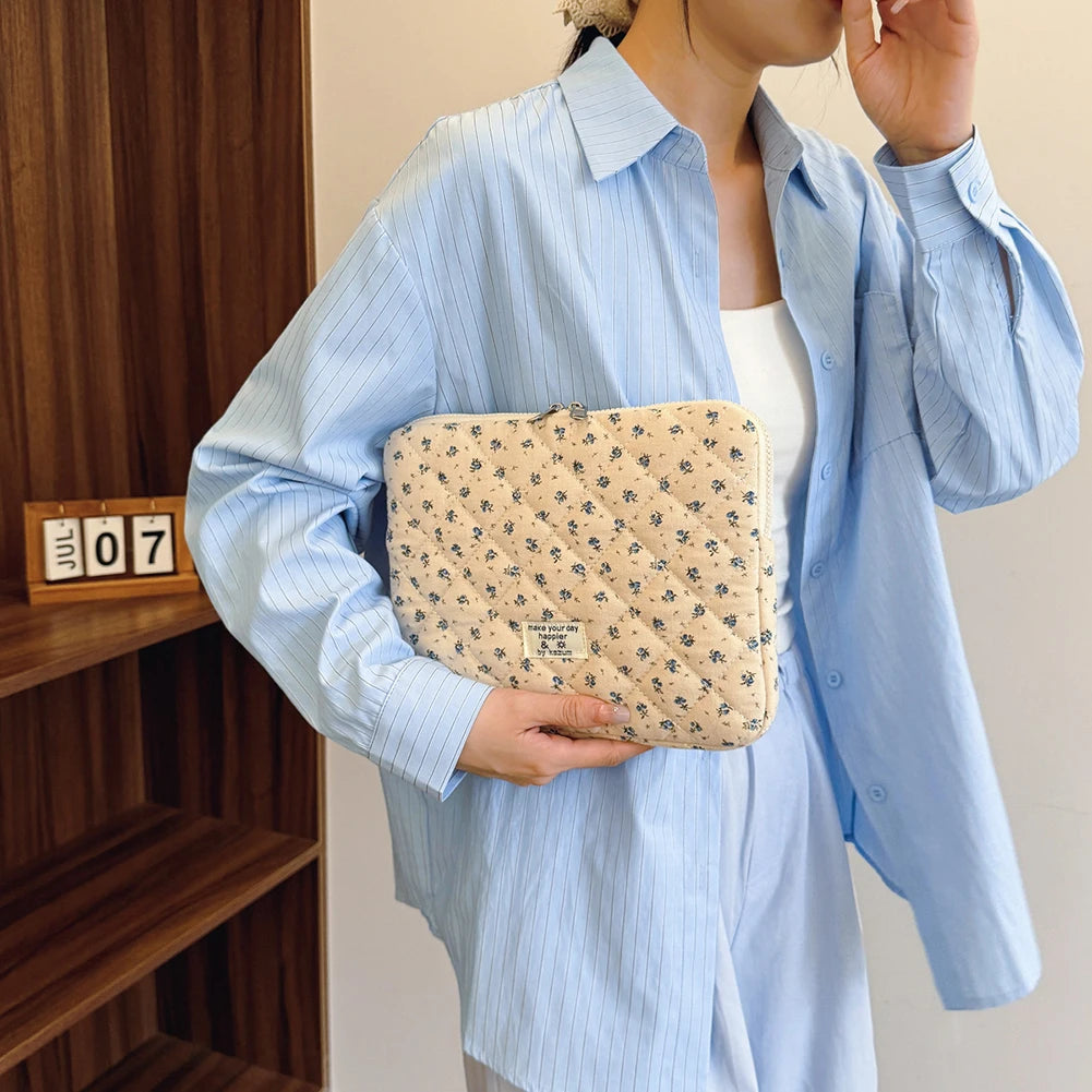 Laptop Sleeve for 11-15 Inch Laptop Tablet Puffy Quilted Floral Laptop Case Coquette Aesthetic Puffy Laptop Sleeve Cover Case