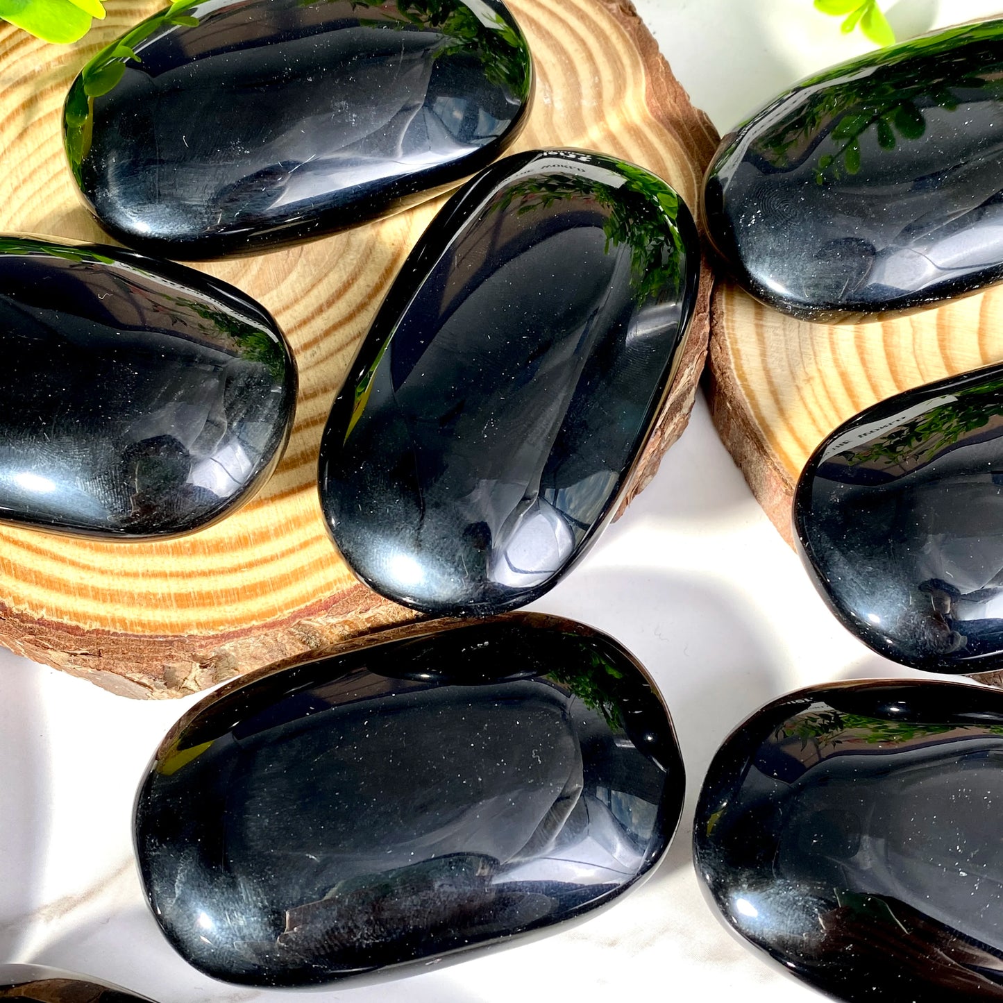1PC High Quality Obsidian Palm Natural Crystal Palm,Gemstone Jewelry,Glitter, Healing crystal, Birthday gift