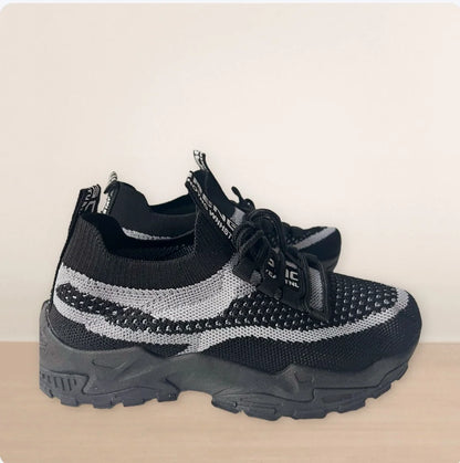 Women's Sneakers 2025 New Spring and Summer Fashion Versatile Soft Sole Lightweight Casual Running Shoes for Children