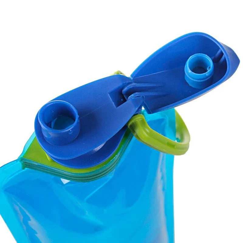 Foldable Water Bottles Flexible Reusable Travel Water Bottle Plastic Water Pouch Soft Flask Water Bag With Carabiner Clip