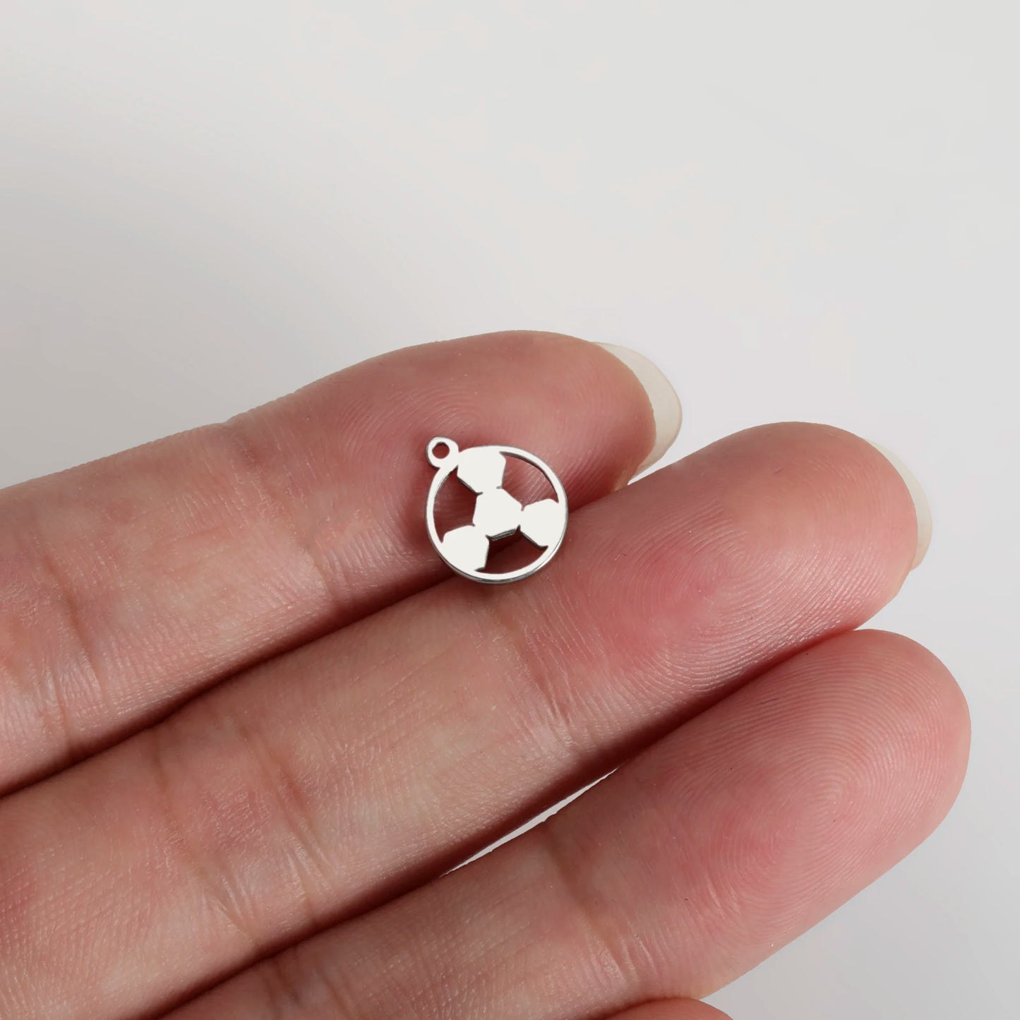 10pcs Stainless Steel Sports Football Charms DIY Bracelet Necklace Jewelry  Handmade Group Gifts Accessories Wholesale