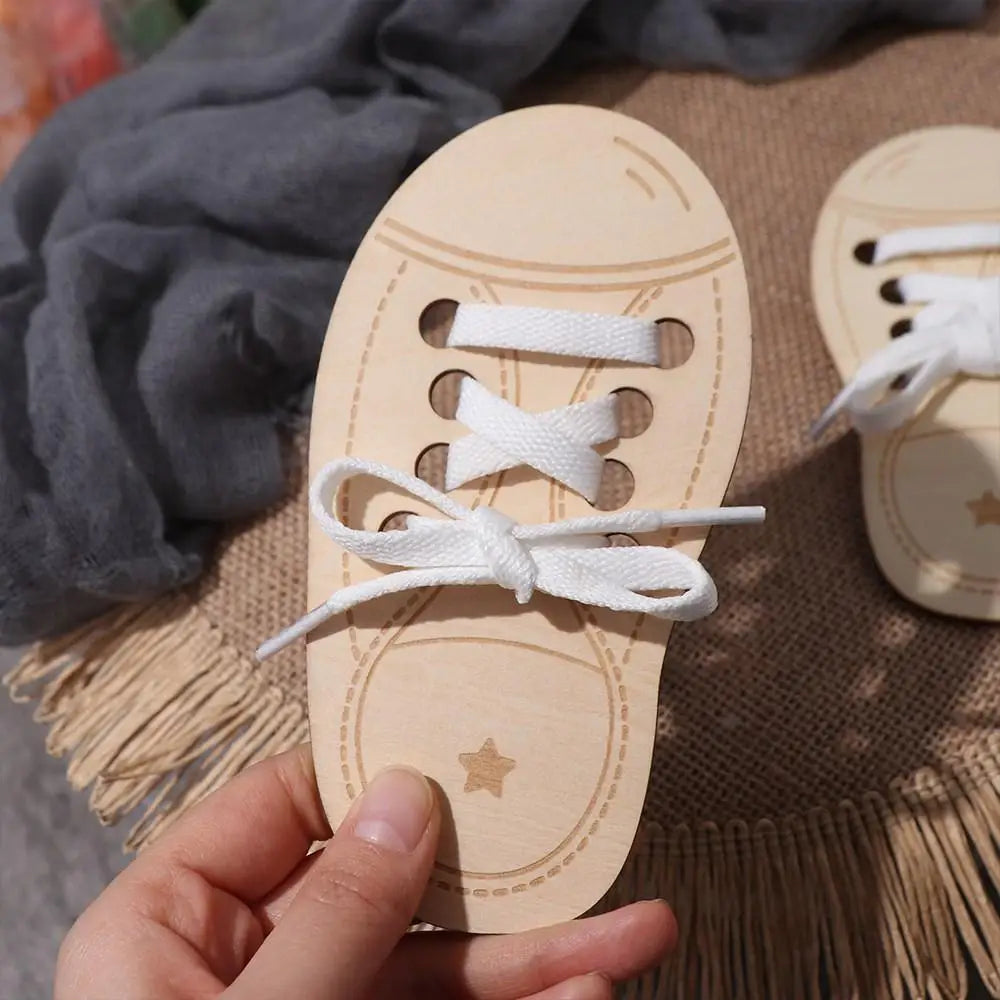 Teaching Tie Shoelaces Wooden Lacing Shoe Toy Tying Shoelaces Boards Learn to Tie Laces Toy Montessori Educational Toy