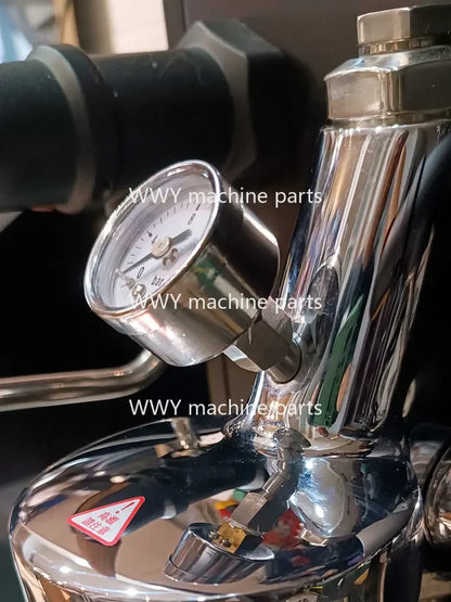 E61 semi-automatic coffee machine brewing head pressure gauge shows brewing head pressure
