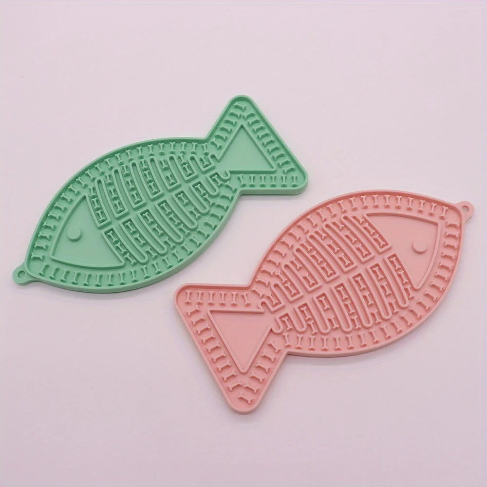 1pc Interactive Fish-Shaped Silicone Pet Lick Mat with Suction Cups Textured Slow Feeder for Dogs and Cats Durable Easy Clean