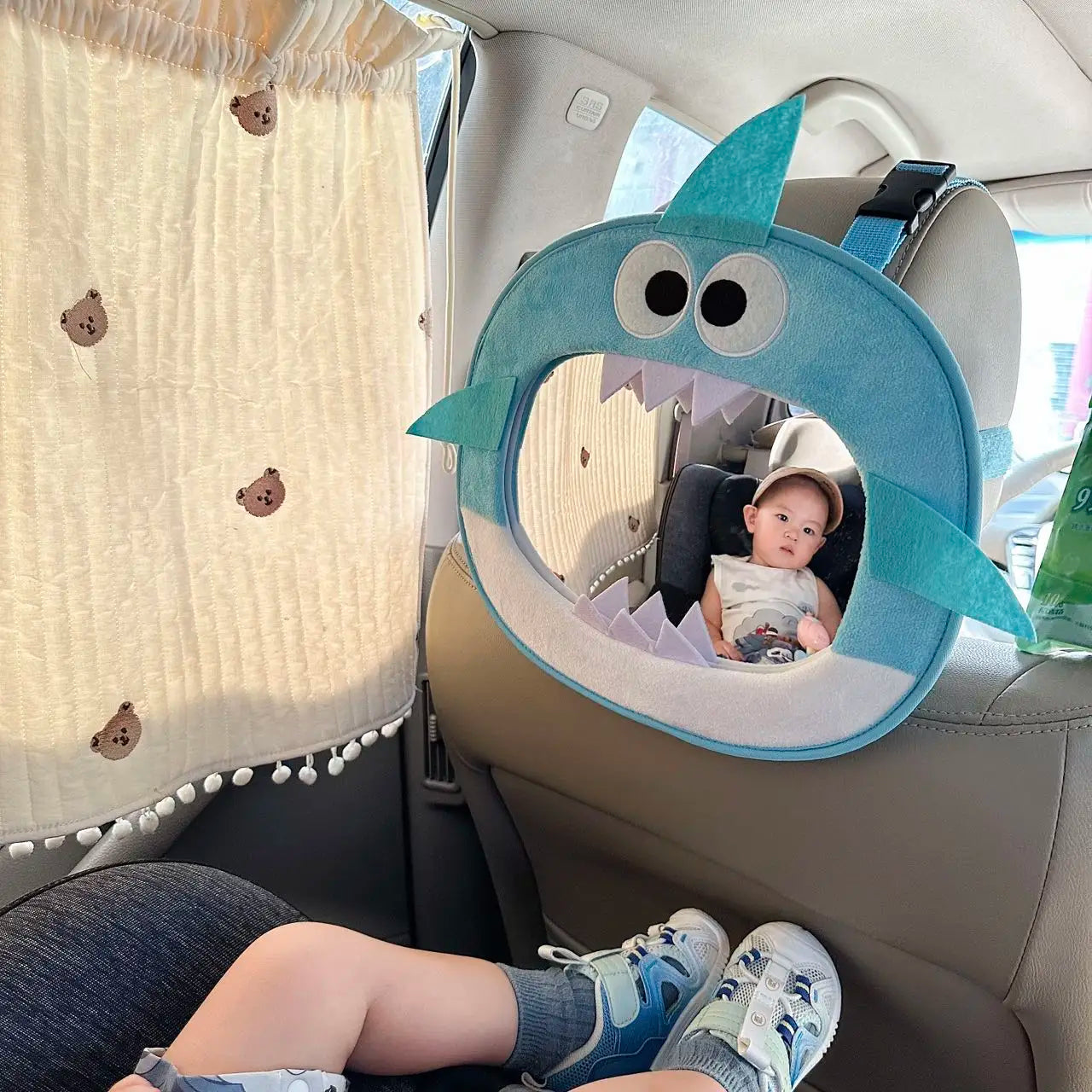 2025 Korean children's rearview mirror, car baby safety seat observation mirror, baby cartoon acrylic car mounted reflector