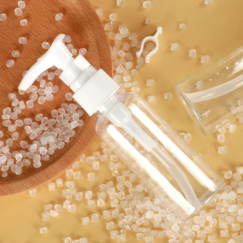 Plastic Refillable Pump Bottle with Lotion Pump Dispenser For Lotions Shampoo Cleaning Products Aromatherapy