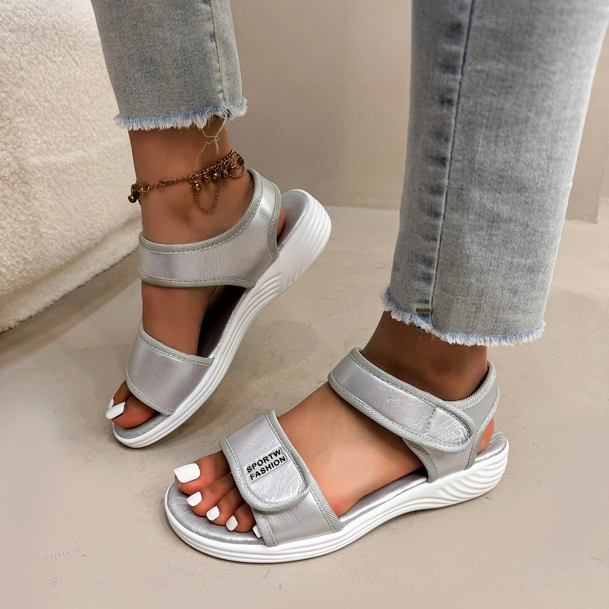 2025 New Summer Sandals Travel Women Shoes New Sandal Sole Sandal Ladies Outdoor Beach Slippers Platform Sandals for Women