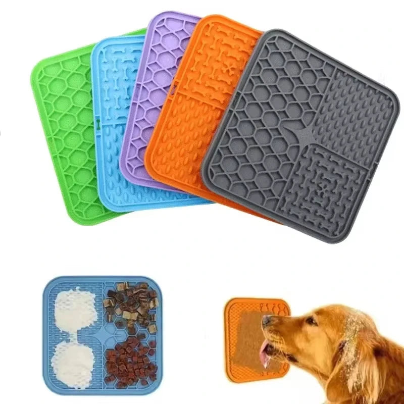 Pet Lick Silicone Mat for Dogs Pet Dog Sucker Food Training Slow Food Plate Dog Bathing Distraction Silicone Feeder Supplies