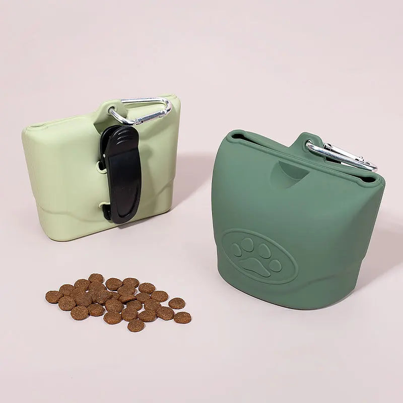 Silicone pet feeding bag, pet supplies, silicone dog food bag, silicone bag manufacturer, portable outdoor dog training bag