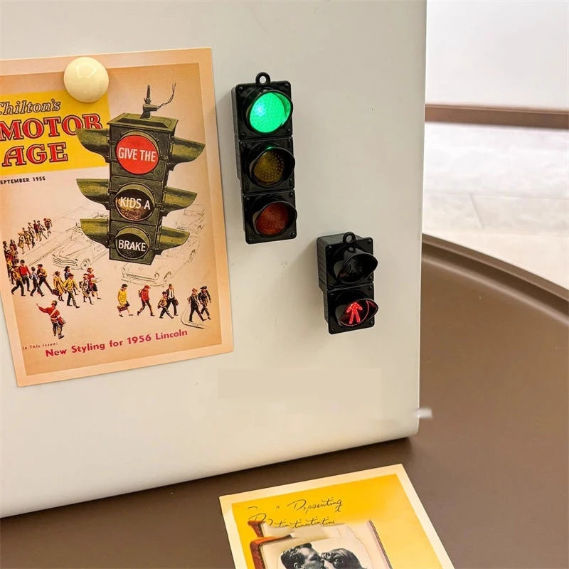 Miniature Simulation Traffic Light Fridge Magnet - Creative Home Decor Refrigerator Door Sticker With Lighting Feature