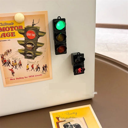 Miniature Simulation Traffic Light Fridge Magnet - Creative Home Decor Refrigerator Door Sticker With Lighting Feature
