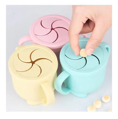 Silicone Baby Snack Cup Kids Solid Color Silicone Food Box Baby Portable Baby Snack Container with Baby Cup Lid