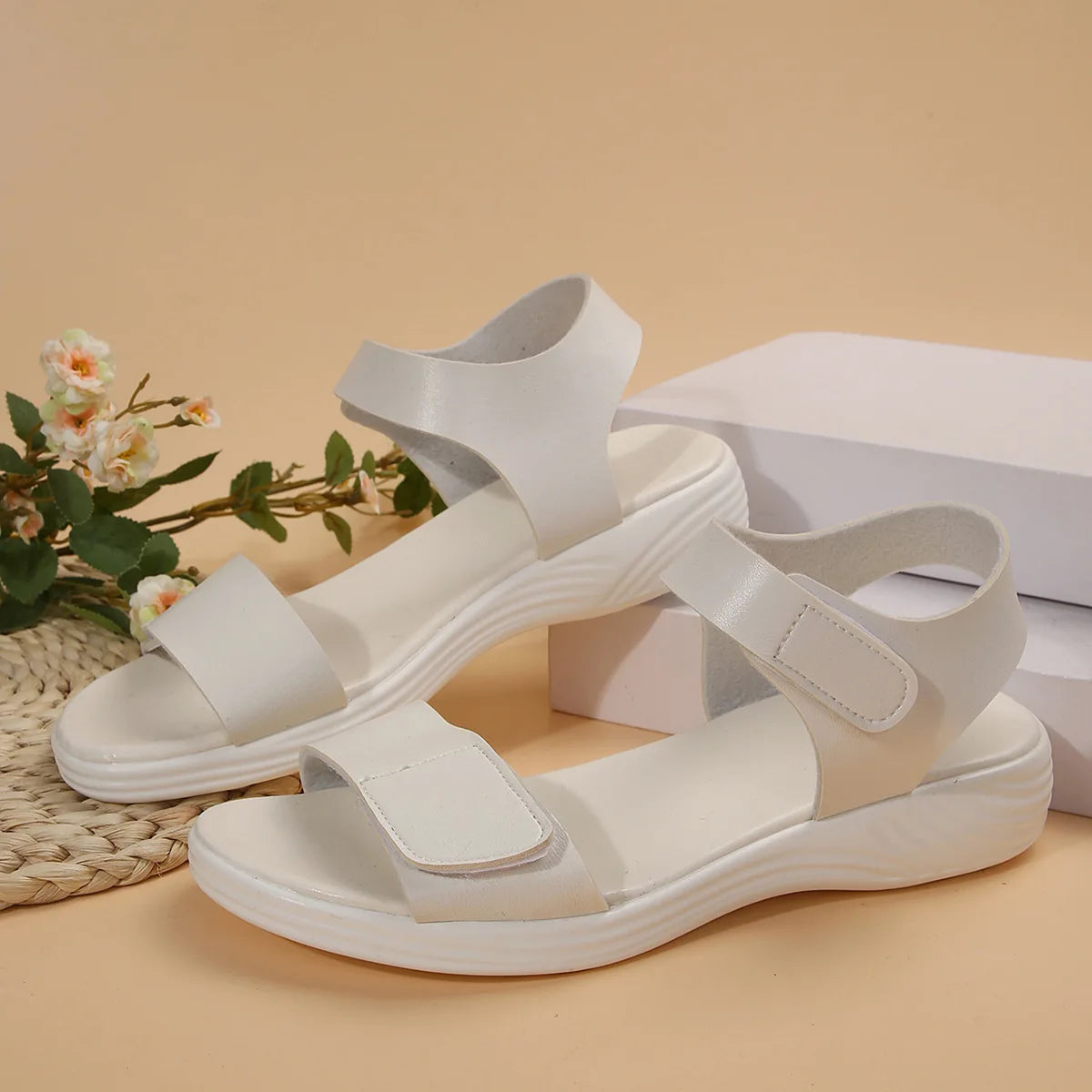 2024 New Summer Sandals Travel Women Shoes New Sandal Sole Durable Sandal Ladies Outdoor Beach Slippers Platform Sandals