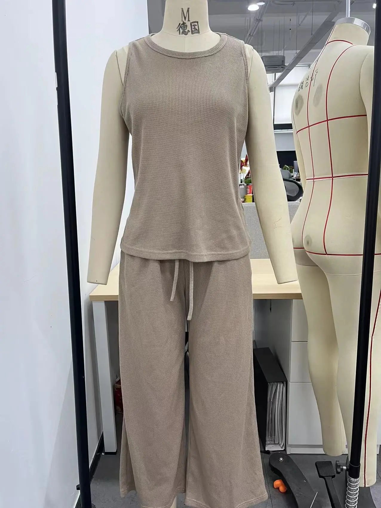 Women's Home Wear Suits Spring and Autumn Vest Top Trousers Two-piece Suit Waffle Pajamas Two-piece Suit