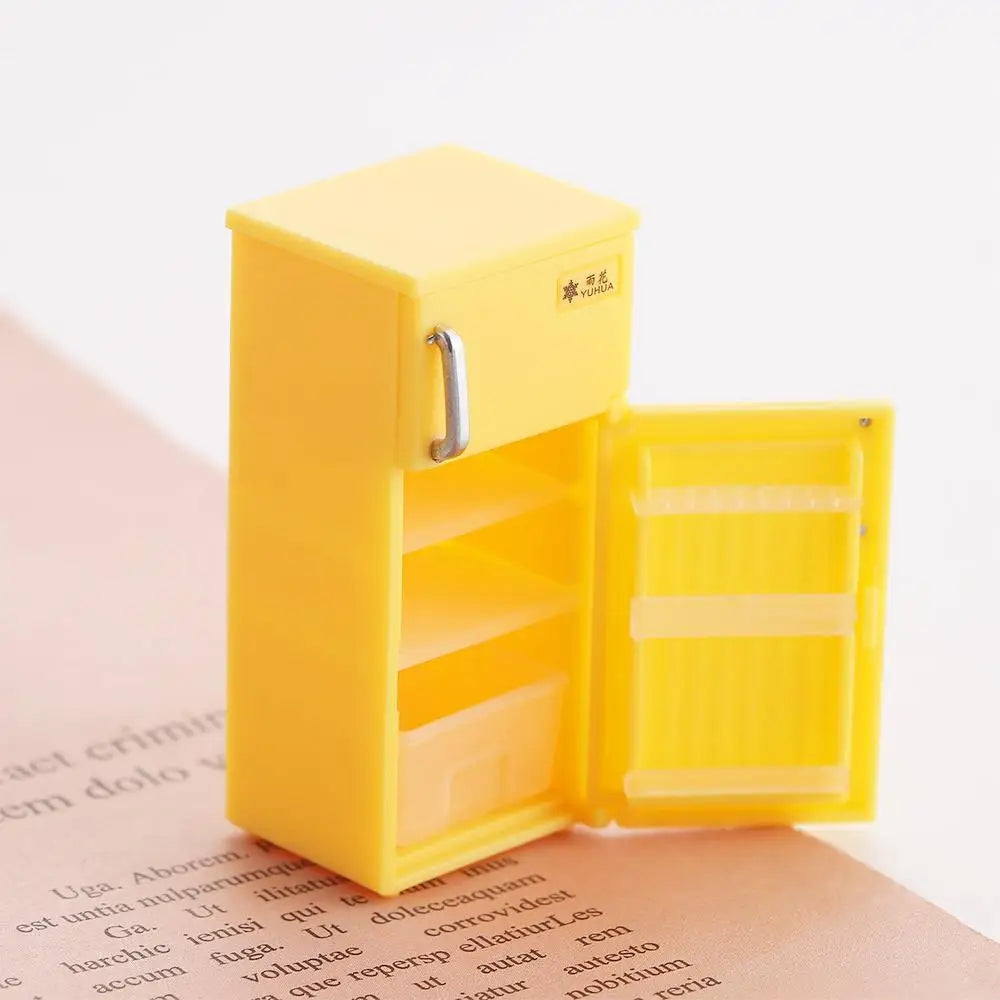 Fridge Toy Model Freezer Miniature Dollhouse Accessories 1:12 Dollhouse Miniature Doll House Decoration Simulation Refrigerator