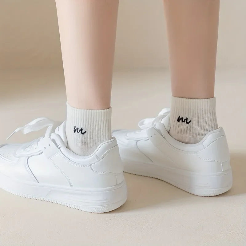 5 pairs of short sports socks for one sale, comfortable and breathable short socks sock