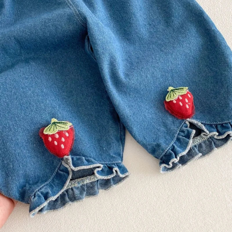 Girls Fashion Shirt 2025 New Spring Baby Korean Long Sleeve Shirt Children Spring Strawberry Peter Pan Collar Top