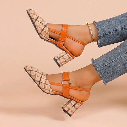 Sandals Women's Summer New Pointy Chunky Sandals Large Size Women's Fashion Woman Shoes  Sandals