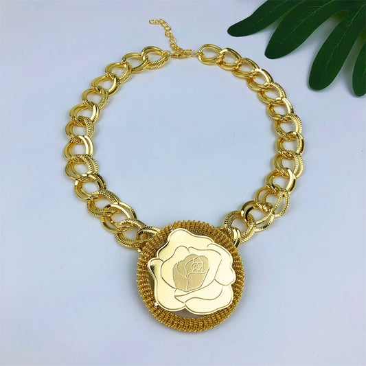 Fashion Women Jewelry Set for Accessories 18k Gold Color Earrings and Ring Bangle Ring Set for Engagement Party Accessories