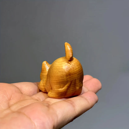 Adorable Hand-carved Wooden Kitten Ornament - Handmade Artisan Charm for Desktop Decor, Heartwarming Tea Pet Pendant